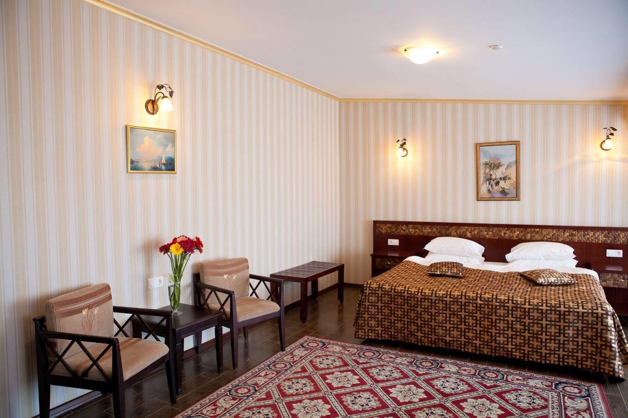 Villa Panama Odessa Esterno foto